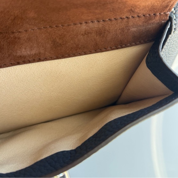 Dooney & Bourke Cambridge Zip Satchel Black and Brown Leather Medium Handbag - Picture 11 of 16